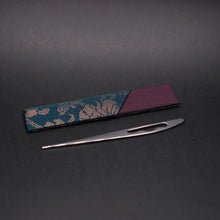 Load image into Gallery viewer, Tea Sweet Pick with Silk Case (youji)
