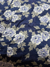 Load image into Gallery viewer, Flannel Kimono Robe - florals