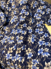 Load image into Gallery viewer, Flannel Kimono Robe - florals
