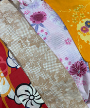 Load image into Gallery viewer, Traditional Women's Yukata - flower patterns