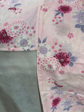 Load image into Gallery viewer, Traditional Women's Yukata - flower patterns