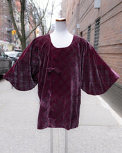 Load image into Gallery viewer, Woman Kimono coat / shawl