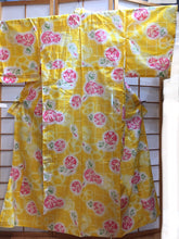 Load image into Gallery viewer, Traditional Yukata - dark pink flowers on yellow