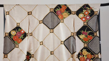 Load image into Gallery viewer, Furisode Kimono - White diamond shibori