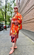 Load image into Gallery viewer, Antique Haori Jacket - Dancing fans on Orange
