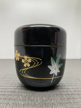 Load image into Gallery viewer, Tea Caddy (natsume) - real lacquer