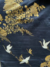 Load image into Gallery viewer, Kimono Robe - cranes &amp; golden florals
