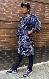 Kimono Robe - short - dragons/bamboo/kanji seal in navy/white
