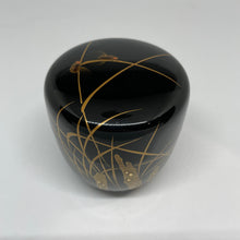 Load image into Gallery viewer, Tea Caddy (natsume) - real lacquer