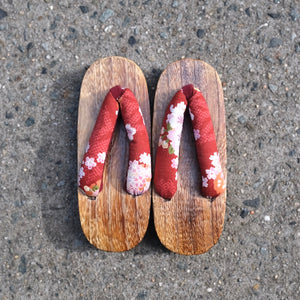 Kid’s Geta Sandals - paulownia wood / memory foam soft sandals