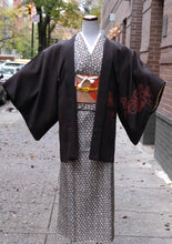 Load image into Gallery viewer, Women's Haori Jacket -  Dark Chocolate with Red Grape Pattern
