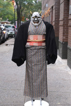 Load image into Gallery viewer, Woman Kimono coat / shawl
