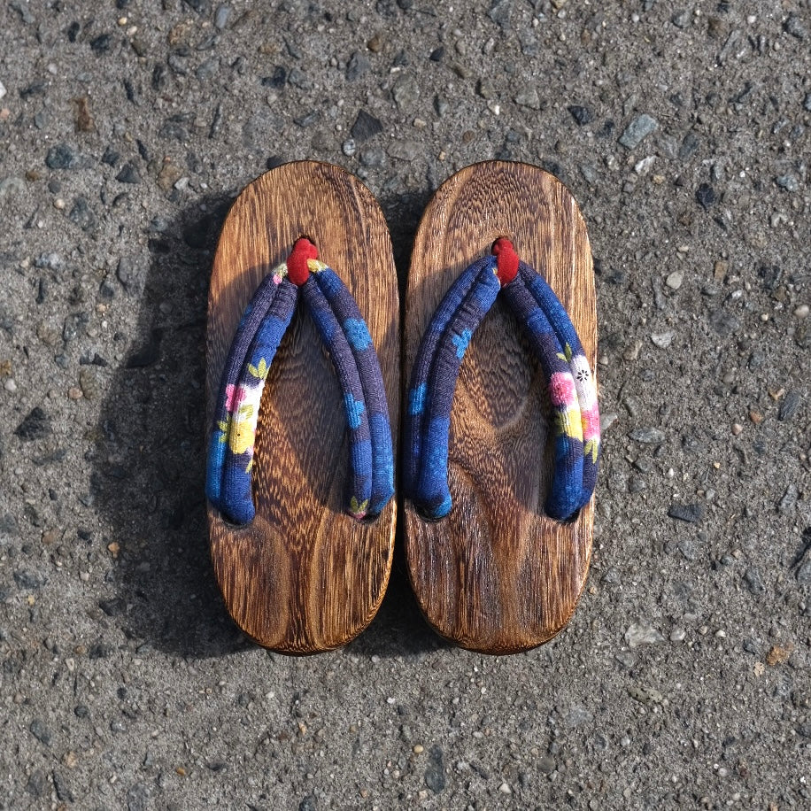Kid’s Geta Sandals - paulownia wood / memory foam soft sandals