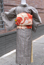 Load image into Gallery viewer, Ladies Kimono - Komon Style
