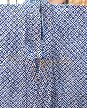 Load image into Gallery viewer, Lined Kimono Robe  ( Nemaki )
