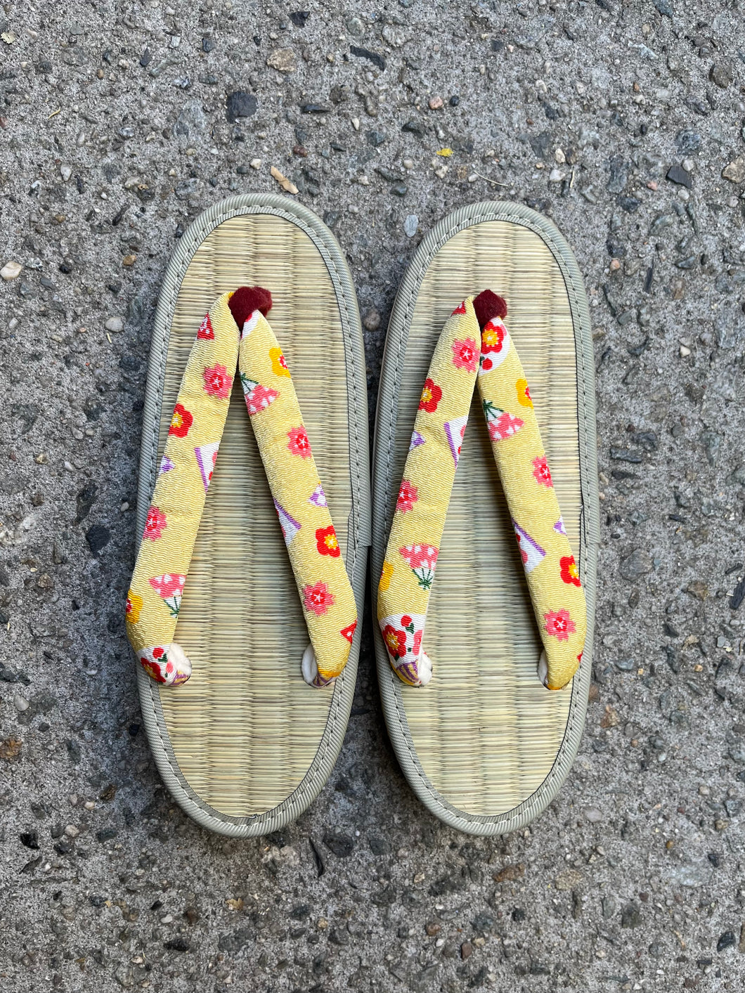 Women's Tatami Zori Sandals – Kimono House NYC