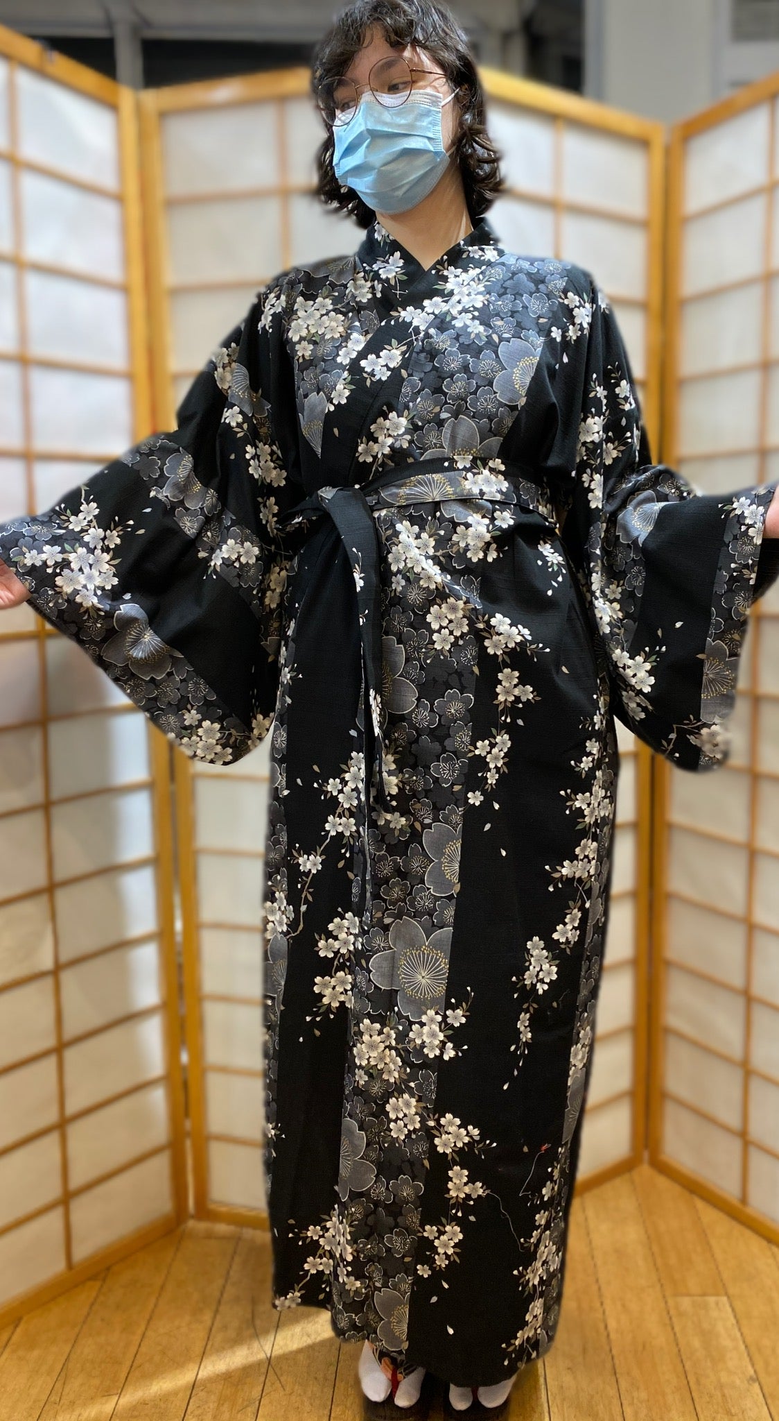 Kimono Robe black floral – Kimono House NYC