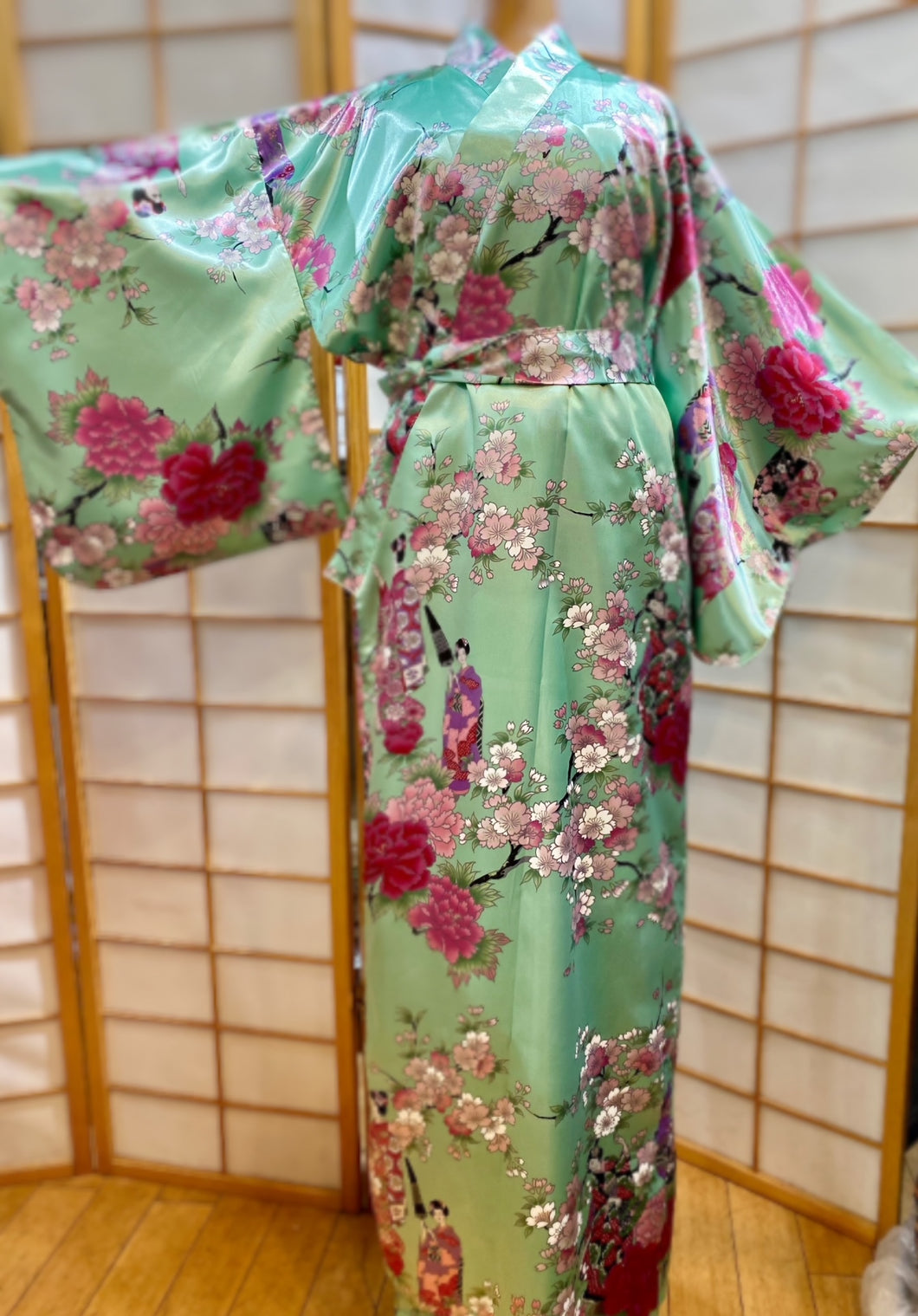 Satin Kimono Robe - geisha and pink flowers Kimono House NYC Satin Kimono Robe - geisha and pink flowers Kimono House NYC