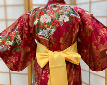 Load image into Gallery viewer, Girls Kimono Robe - Magenta red/gold court ladies
