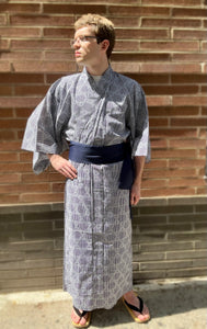 Kimono Robe - white/navy bamboo weave - long