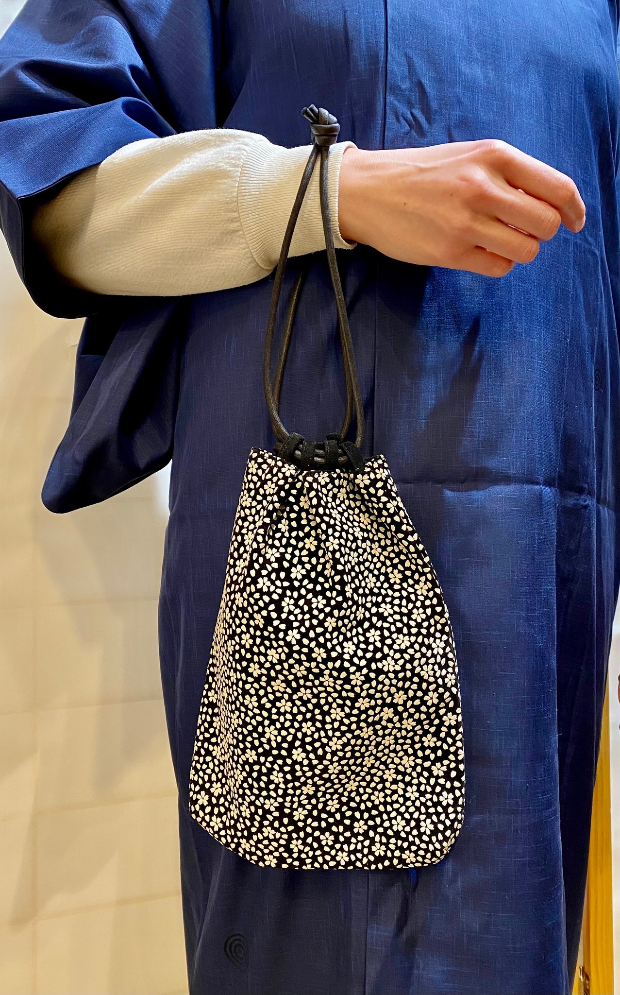 Handbag - Drawstring Silk Kimono Fabric – Kimono House NYC