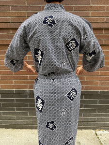 Cotton Kimono Robe - kanji characters kites