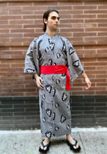 Load image into Gallery viewer, Kimono Sleeve Robe - navy/white Japanese chess design on weave pattern
