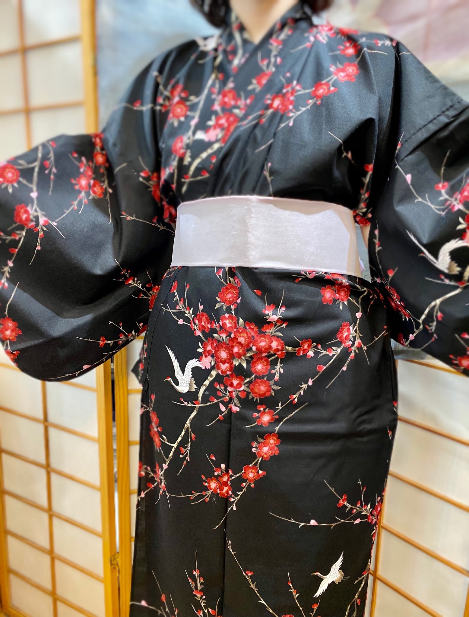 Kimono Robe - red cherry blossoms on black – Kimono House NYC