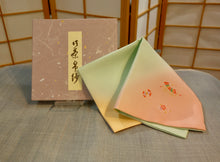 Load image into Gallery viewer, Tea Ceremony Silk Cloth (fukusa)
