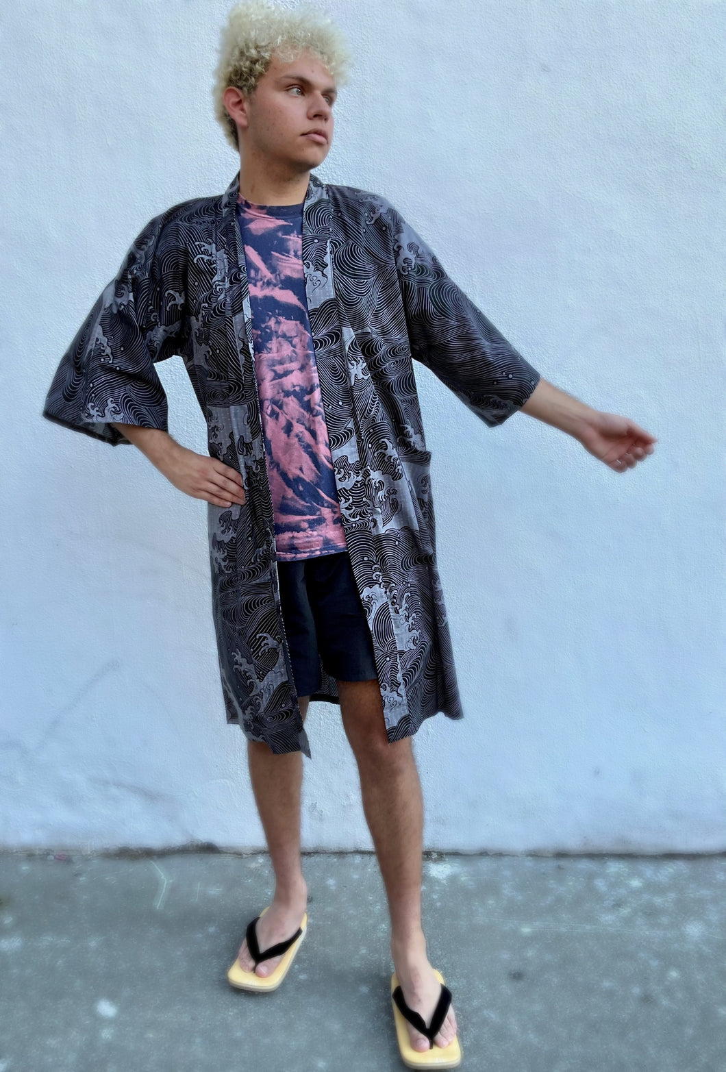 Kimono Robe - stormy waves grey black